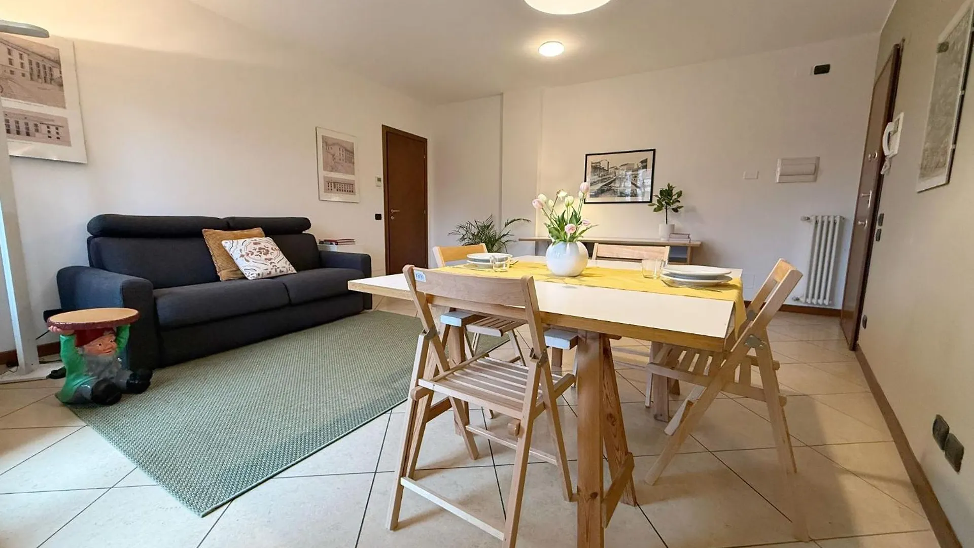 Apartment Bigiogera Home - 20 Mins From Duomo Milan